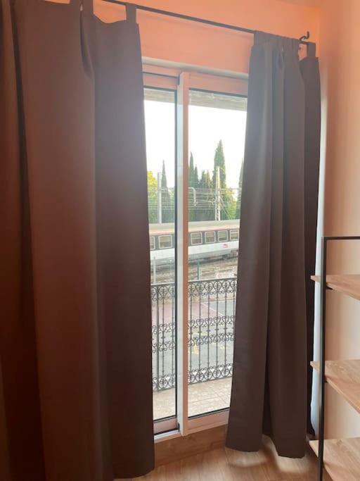 Appartement Confort Equipe Au Coeur De Μπεζιέ Εξωτερικό φωτογραφία