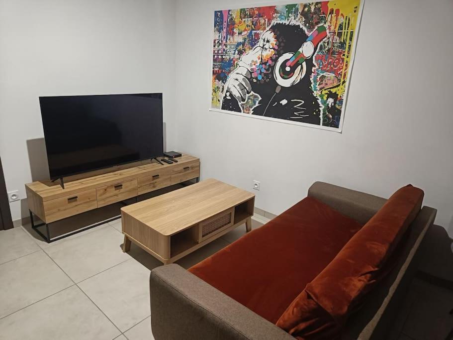 Appartement Confort Equipe Au Coeur De Μπεζιέ Εξωτερικό φωτογραφία